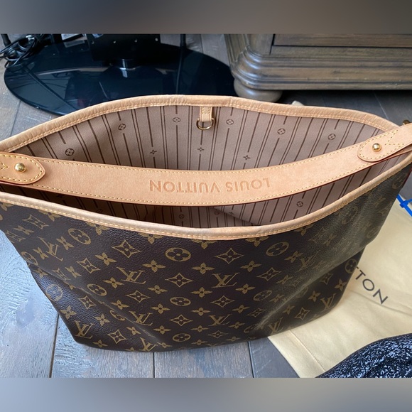 VGUC Louis Vuitton Delightful Shoulder Bag - Picture 3 of 14